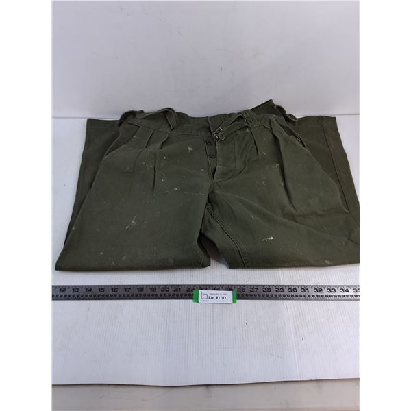 WW2 Canadian Army Jungle Trousers - 33W 29L