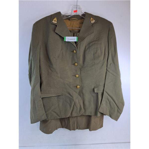 * Korean War Royal Canadian Army Medical Corp Woman's Tunic & Skirt from 1952