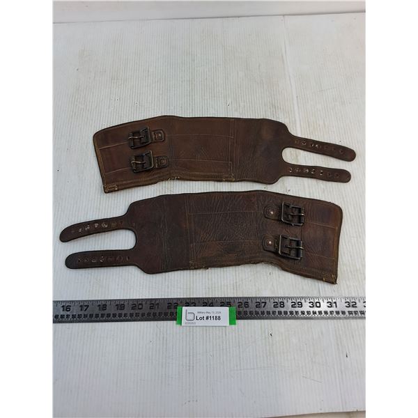 (2) WW2 US Brown Leather Double-Buckle Gaiters