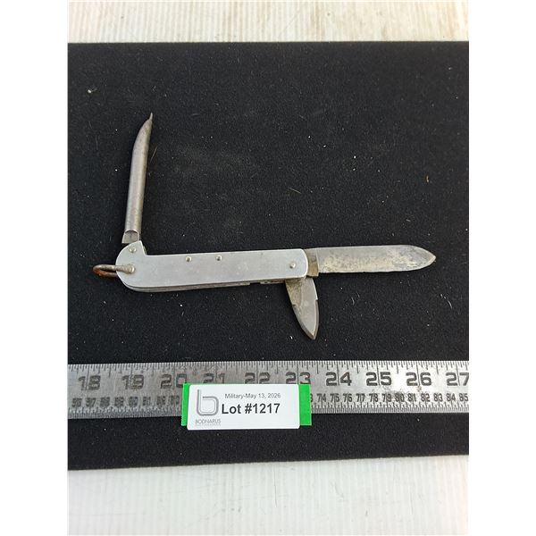 WW2 Canadian Military Clasp Knife (Marked Case XX)