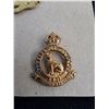 Image 4 : Ontario Regiment Cap & Collar Badges