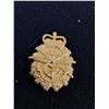 Image 7 : (5) Assorted Cap Badges, Cuff Links