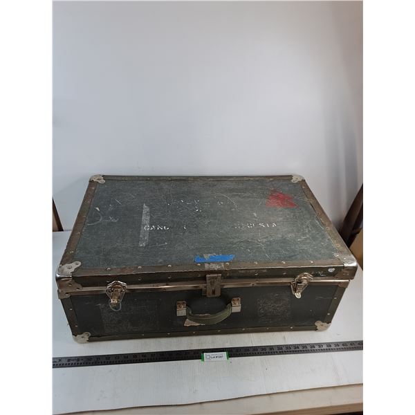 Vintage Canadian Military Issued Chest 31x19x12" - 1 Latch Broken - Cannot Ship