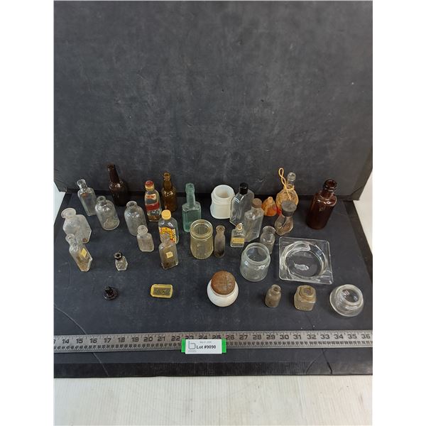 (29) Assorted Vintage Bottles, Ash Tray, Stopper, Embalmed Wasp - Cannot Ship