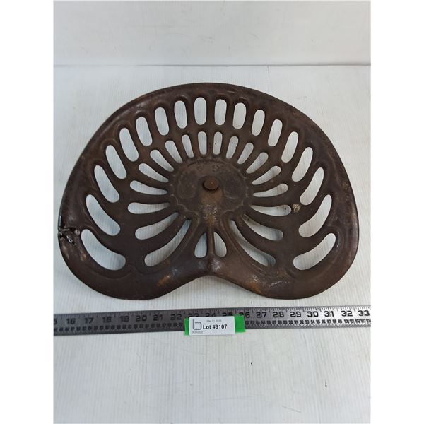 Antique #79 Cast Iron Tractor Seat - 1 Attempted Repair