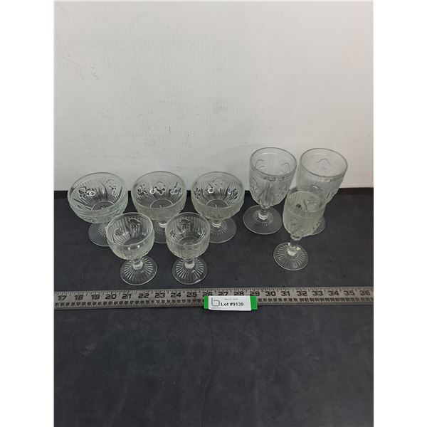 (8) Vintage Jeanette "Iris & Herringbone" Sherbet Cups & Glasses