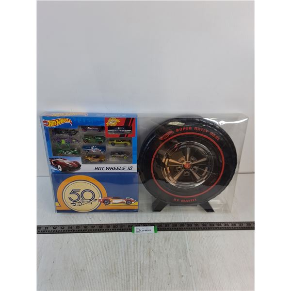 Mattel "Hot Wheels" Kit including 10 Toy Cars & Race Wheel Storage - 24" x 14" - Appears Unopened