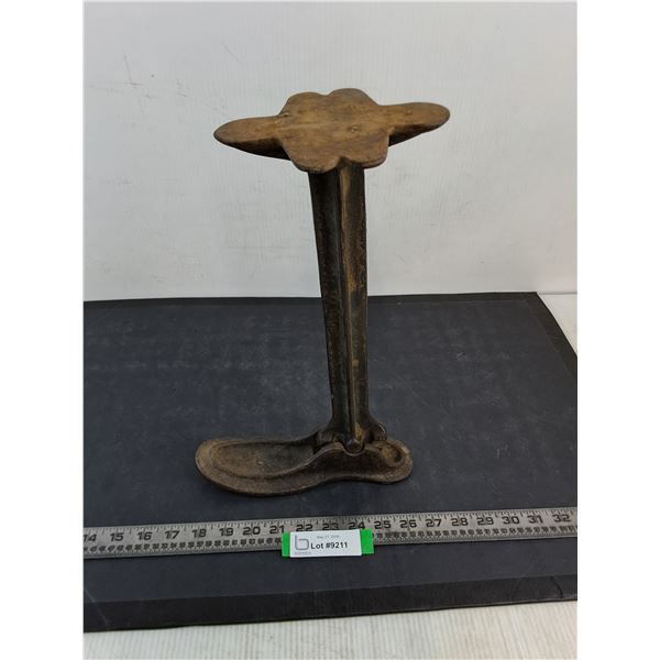 Antique Cast Iron Cobbler's Shoe Repair Stand