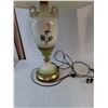 Image 4 : *Pair of Vintage "Ceramic Base" Table Lamps - 33" High - Both Working - Cannot Ship