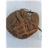 Image 4 : Vintage D&R 420 Leather Catchers Mitt