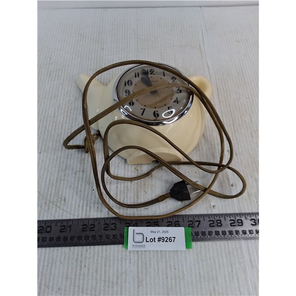 Vintage Sessions Teapot Wall Clock - Needs Re-Wiring, As is