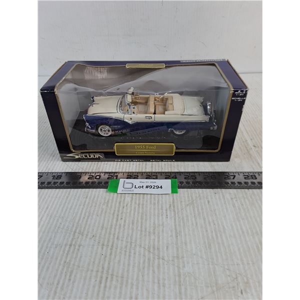 NIB Secuda Replica 1:24 1955 Ford Crown Victoria