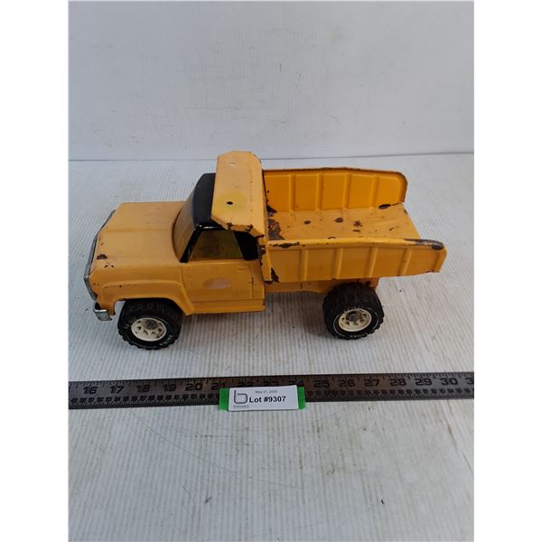 Vintage Tonka Dump Truck