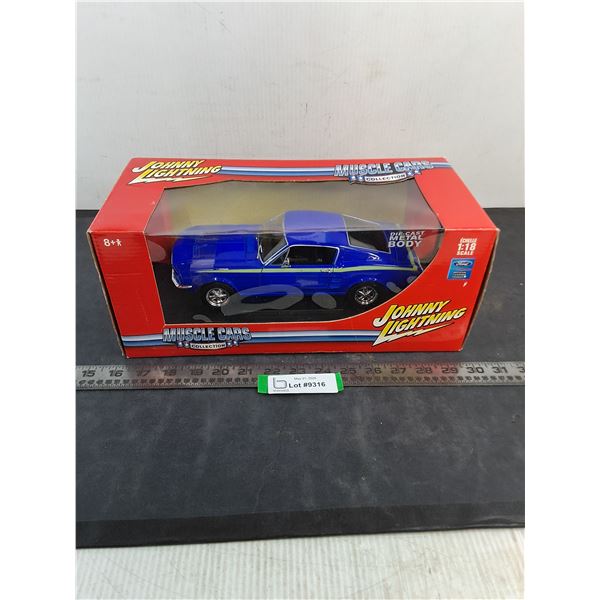 NIB "Johnny Lightning" Replica 1:18 Diecast 1967 Ford Mustang