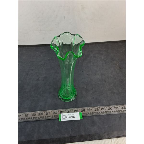 Vintage "Poppy Green" Uranium Glass 10" Vase - 1 Crack