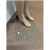Image 2 : Female Mannequin (5 Pieces + Stand) - Stands 68" Tall - Pickup Only