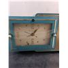 Image 2 : Vintage Bulova AM Tube Clock Radio - Clock Working, Radio Untested