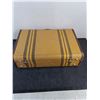 Image 4 : Vintage Pakaway Suit Case - 18x14x6" w/Contents