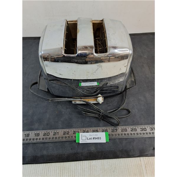 Sunbeam 2-Slice Electric Toaster - Untested, As is