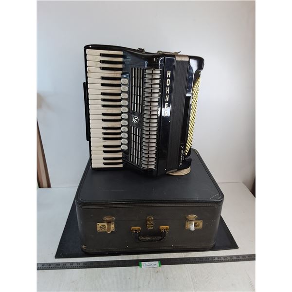Hohner "Organola Deluxe" Adult Size Accordion w/Storage Case - Cannot Ship