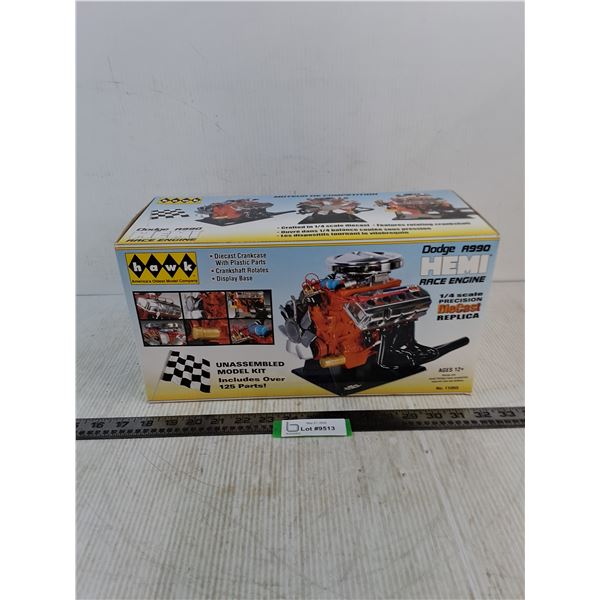 NIB 1:4 Scale Replica Dodge A990 Hemi Race Engine