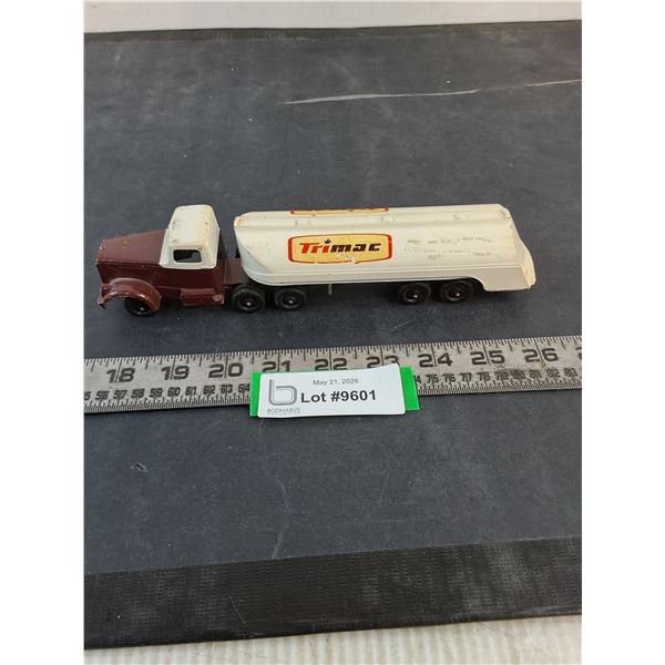 Replica Folded Metal "Trimac" Semi Tractor Truck
