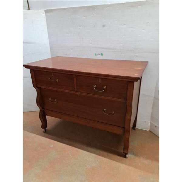 * Antique Oak 3-Drawer Dresser - 40x20x29" - Pickup Only