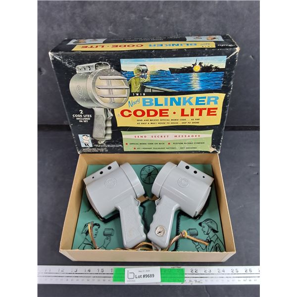 Vintage Twin Navy Blinker Code Lite - As Is