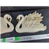 Image 3 : Vintage Chalkware Swan Decorations