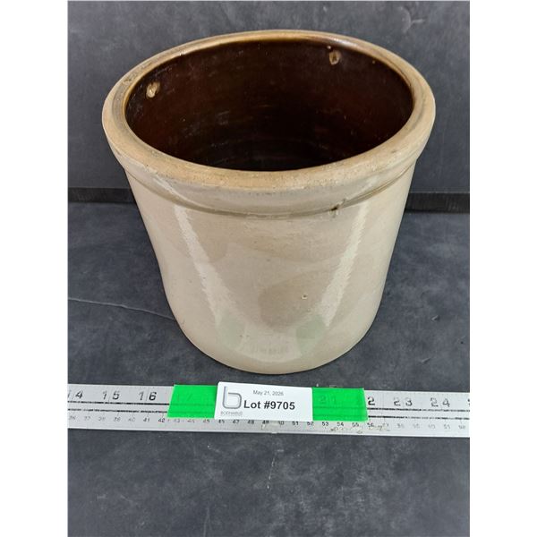 Vintage Crock Pot