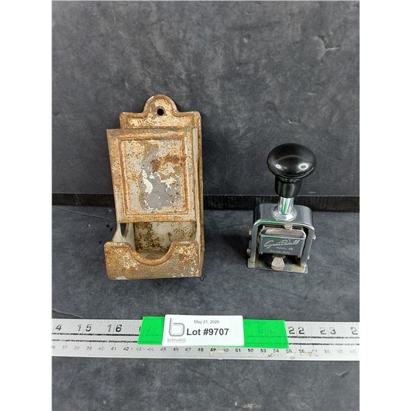 Vintage GreatWall Model 45 Stamp, Vintage Wall Match Box Holder