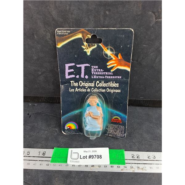 The Original Collectibles E.T. Figure - Sealed