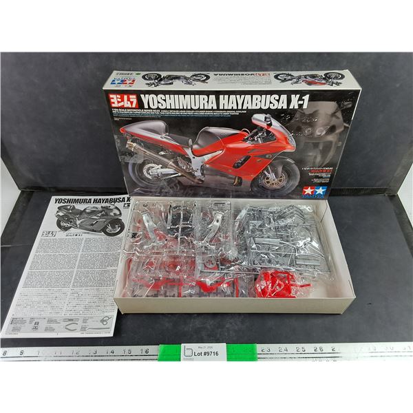 Tamiya Yoshimura Hayabusa X1 Motorcycle Model - New