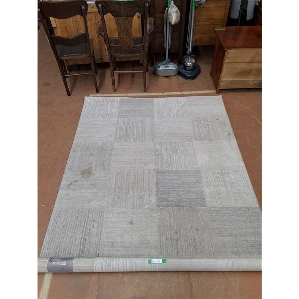 *Area Rug - PICKUP ONLY