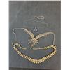 Image 2 : (3) Costume Jewelry Neck Laces