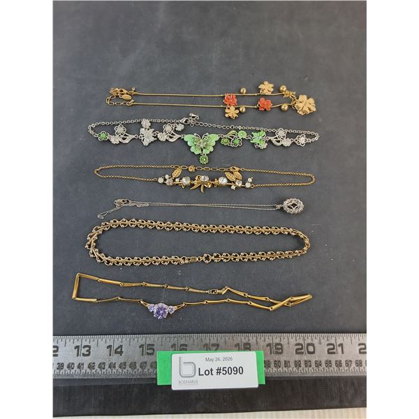 (6) Costume Jewelry Neck Laces