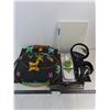 Image 1 : Dish Covers, NIB Slicer, Headphones, Mirror, Hole-Punch, Tote