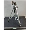 Image 1 : Focal Telescoping Camera Tripod