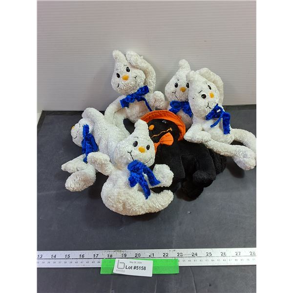 (6) Stuffed Animals Halloween Theme