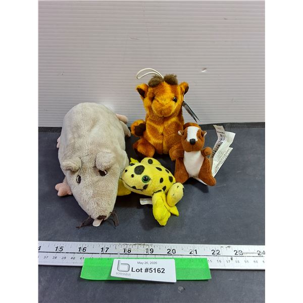 (4) Stuffed Animals