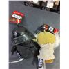 Image 3 : Star Wars Collectibles (3) Plastic, (2) Stuffed, (2) Headphones