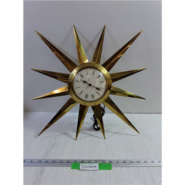 MCM Ingraham Star Burst Clock 24"x24"