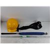 Image 1 : Hard Hat, Umbrella, New Balance Water Bottle Belt