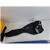 Image 3 : Hard Hat, Umbrella, New Balance Water Bottle Belt