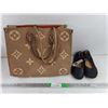 Image 1 : Louis Vuitton Purse - CANNOT AUTHENTICATE, Woman's Shoes - Size 4