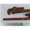 Image 2 : (2) Pipe Wrenches