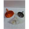 Image 2 : Funnels, Oil Cans, Marking Chalk - Cannot Ship