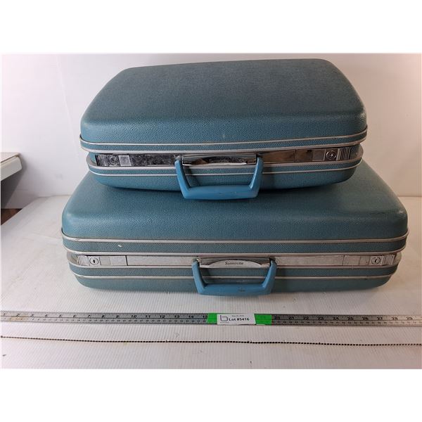 (2) Vintage Hard Sided Samsonite Suitcases Up to 25" x 7" x 20"- Cannot Ship