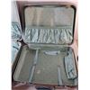 Image 3 : (2) Vintage Hard Sided Samsonite Suitcases Up to 25" x 7" x 20"- Cannot Ship