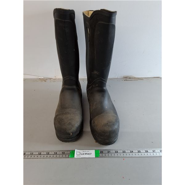 Air Boss Defense Men's Steel Toed Rubber Boots-8.5